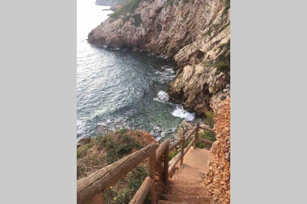 Estudio En Denia Con Piscina Y Wifi Privada, A 100 M Del Mar Eksteriør bilde
