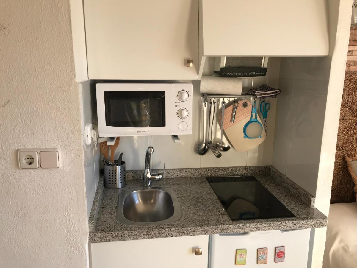Estudio En Denia Con Piscina Y Wifi Privada, A 100 M Del Mar Eksteriør bilde