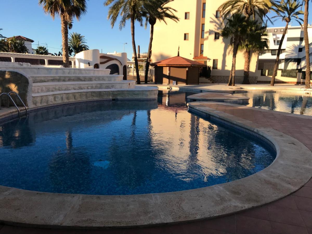 Estudio En Denia Con Piscina Y Wifi Privada, A 100 M Del Mar Eksteriør bilde